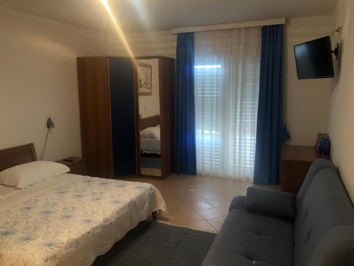Villa Rosso Baška Voda Εξωτερικό φωτογραφία
