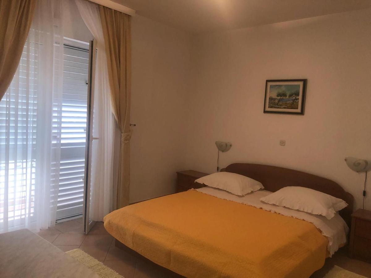 Villa Rosso Baška Voda Εξωτερικό φωτογραφία