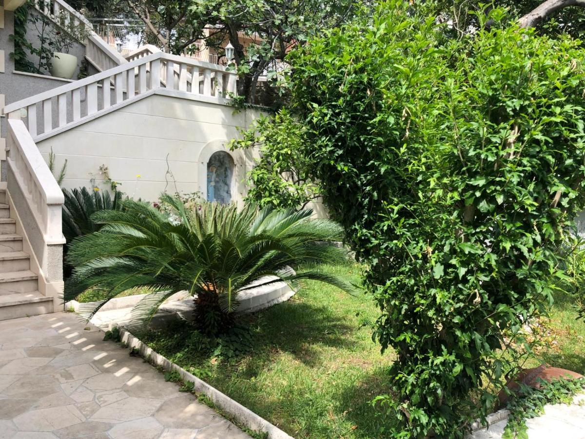 Villa Rosso Baška Voda Εξωτερικό φωτογραφία