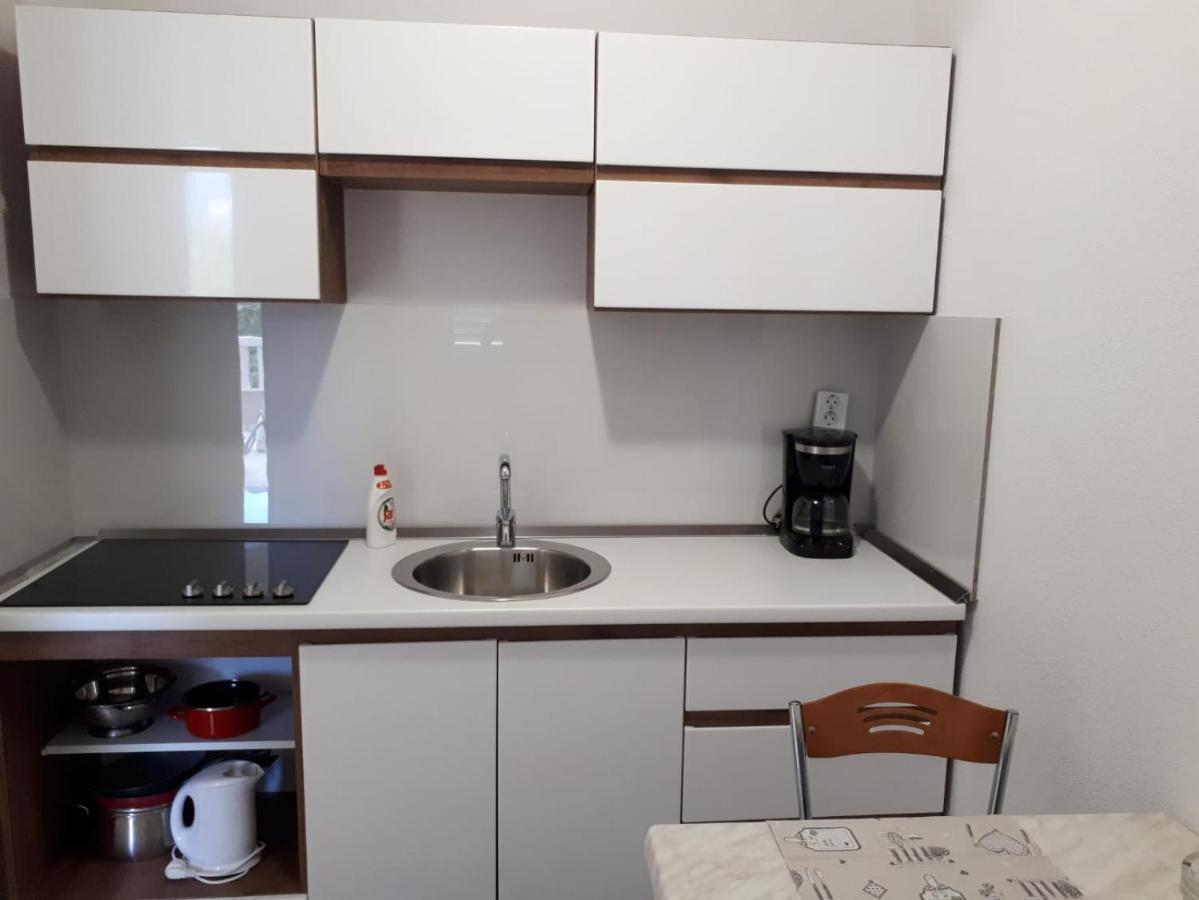 Villa Rosso Baška Voda Εξωτερικό φωτογραφία
