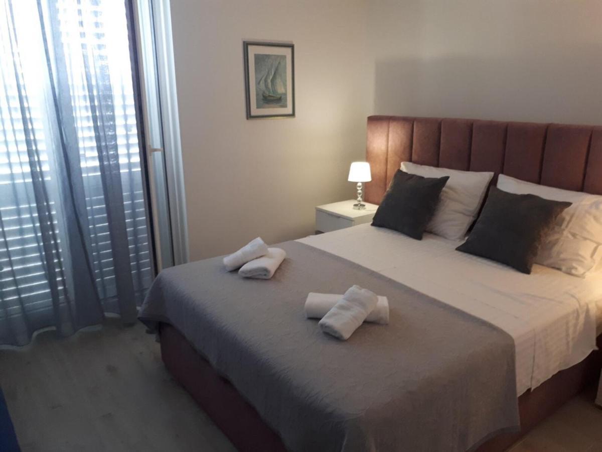 Villa Rosso Baška Voda Εξωτερικό φωτογραφία